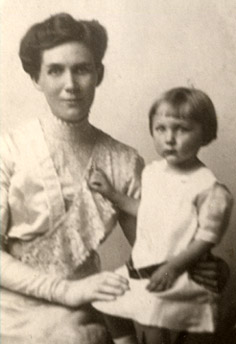 Alexina and Richard W. Harris, 1914