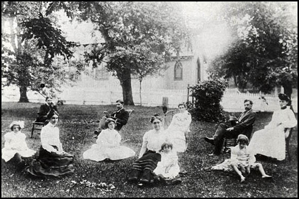 The family of  Jackson Beal, Sr., on the lawn at Old Hall, Scottsville