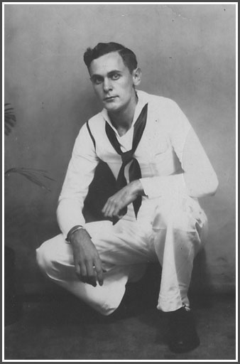 Hunter Woody in Hawaii, 1944