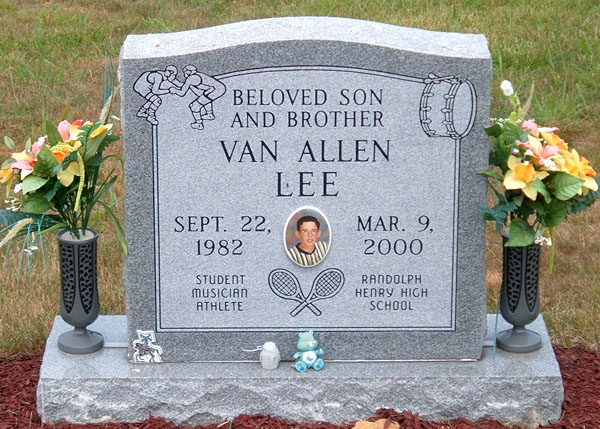 Lee Van Allen Gravestone