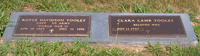 Royce Davidson Tooley and Clara Lamb Tooley Gravestone