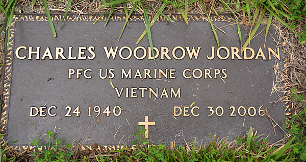 Charles Woodrow Jordan Gravestone