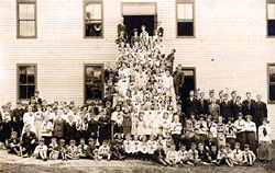 Students at Scottsville's School on the Hill, 1909