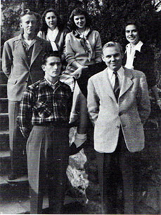 Scottsville High School Senior Class and Officers, 1948