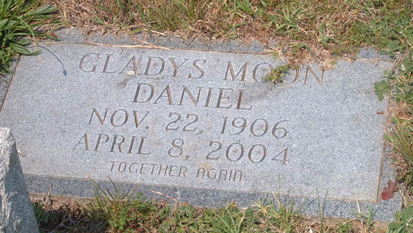 Gladys Moon Daniel