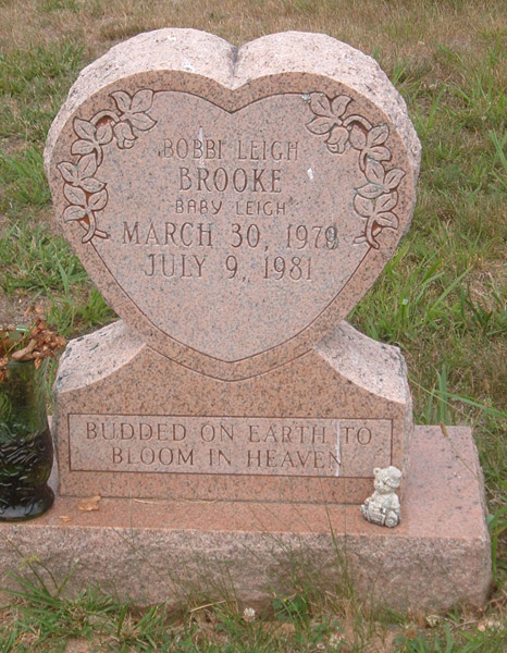 Bobbi Leigh Brooke