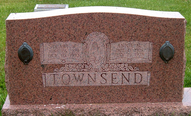 Stuart W. Townsend and Annie N. Townsend Gravestone
