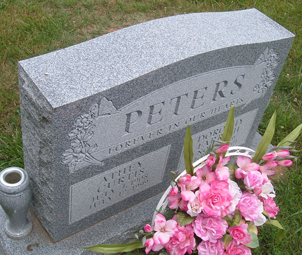 Athey Curtis Peters and Dorothy Farrish Peters Gravestone