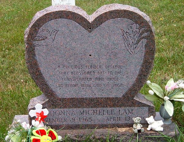 Donna Michelle Lam Gravestone