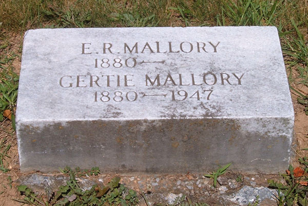 E.R. Mallory and Gertie Mallory Gravestone