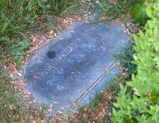 Wessie Rawlings White Gravestone