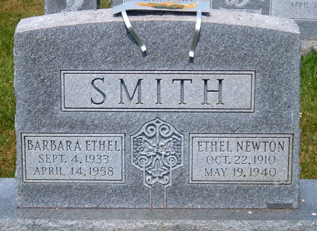 Barbara Ethel Smith and Ethel Newton Smith Gravestone