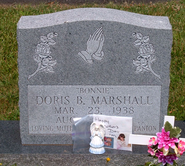 Bonnie Doris B. Marshall Gravestone
