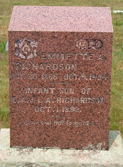 Emmette A. Richardson and Infant Son Gravestone