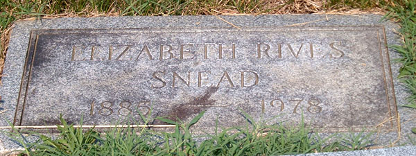 Elizabeth Rives Snead Gravestone