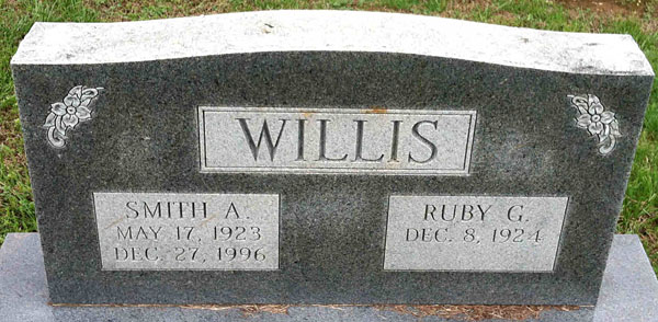 Smith A. Willis and Ruby G. Willis Gravestone