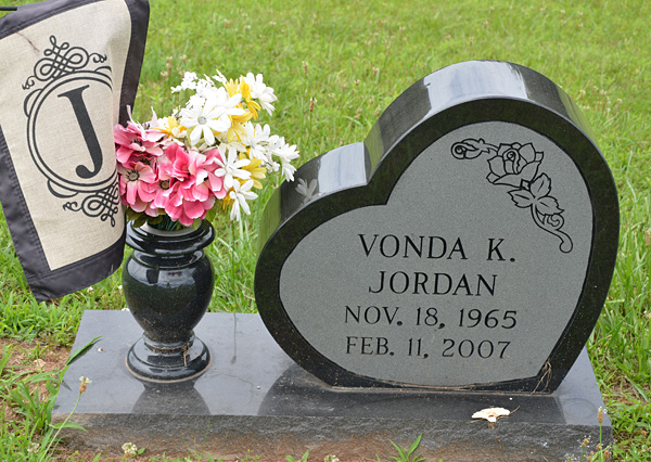 Vonda K. Jordan Gravestone 