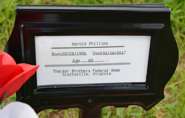 Harold Phillips Gravestone