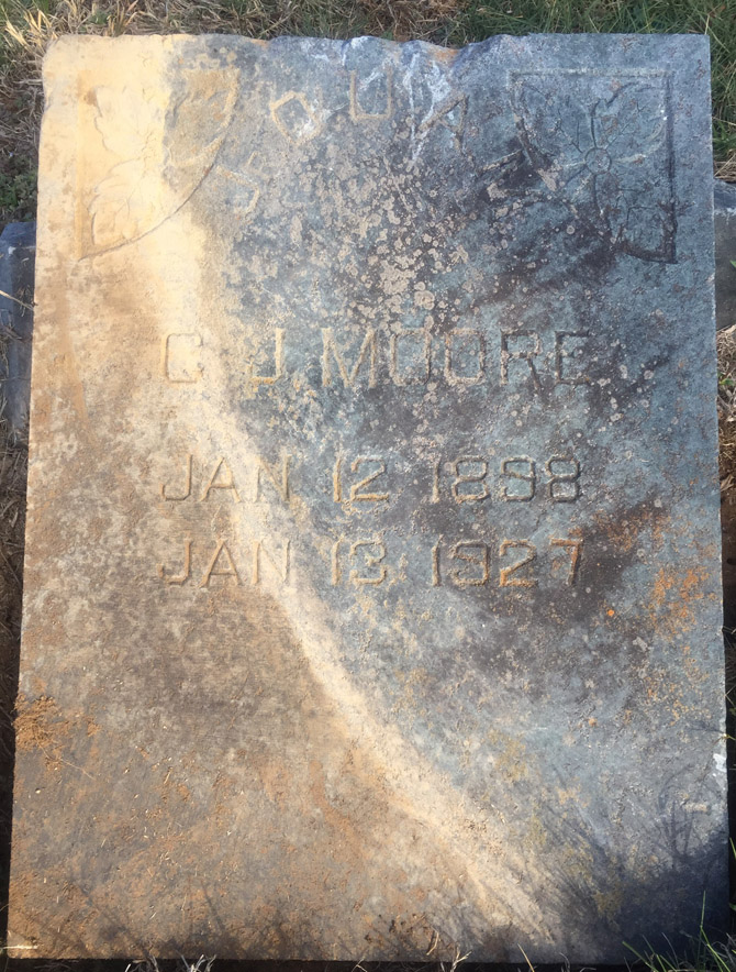 C. J. Moore Gravestone, Scottsville Cemetery