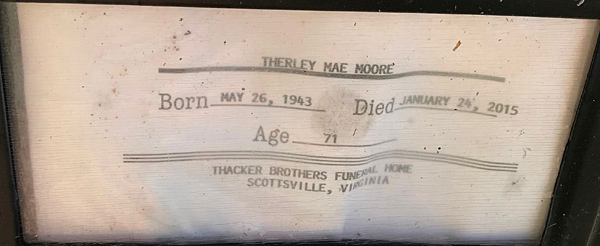 Therley Mae Moore Gravestone, Scottsville Cemetery