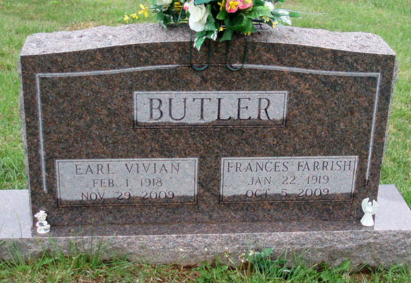 Earl Vivian Butler and Frances Farrish Butler Gravestone