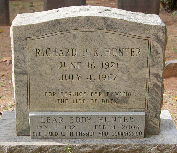 Richard Peter Knapp Hunter and Lear Eddy Hunter Gravestone