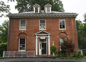 Esmont National Bank and Esmont Post Office, Esmont