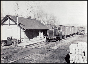 Esmont Depot