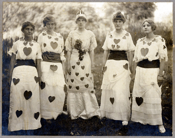 Five Fair Ladies of Scottsville, 1914