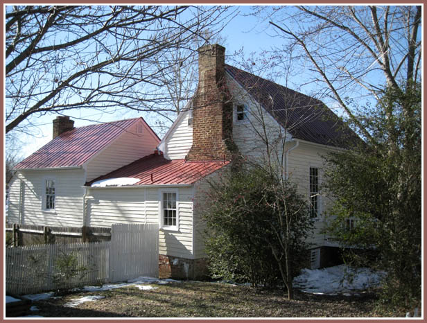 The Colonial House