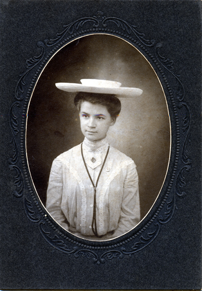 Annie Jones, 1912