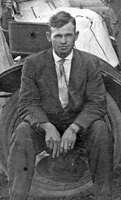 John Lacy Morris, Sr., 1910