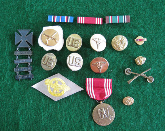Raymond Grandstaff's WWII decorations