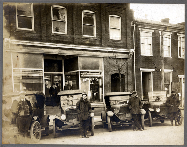 Rural Mail Carriers in Scottsville, 1915