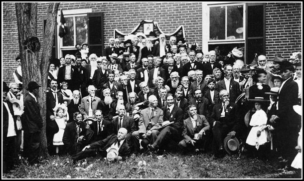 Confederate Reunion at Buckingham Courthouse, 1908