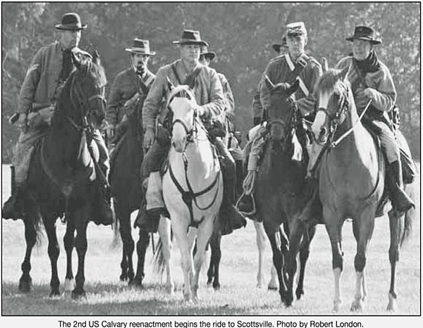 2nd U.S. Calvary reenactors begin ride to Scottsville.